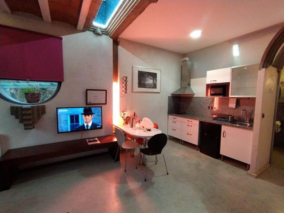 Zentral Club Neutron-Jacuzzi Apartment Belmonte De Miranda Ngoại thất bức ảnh